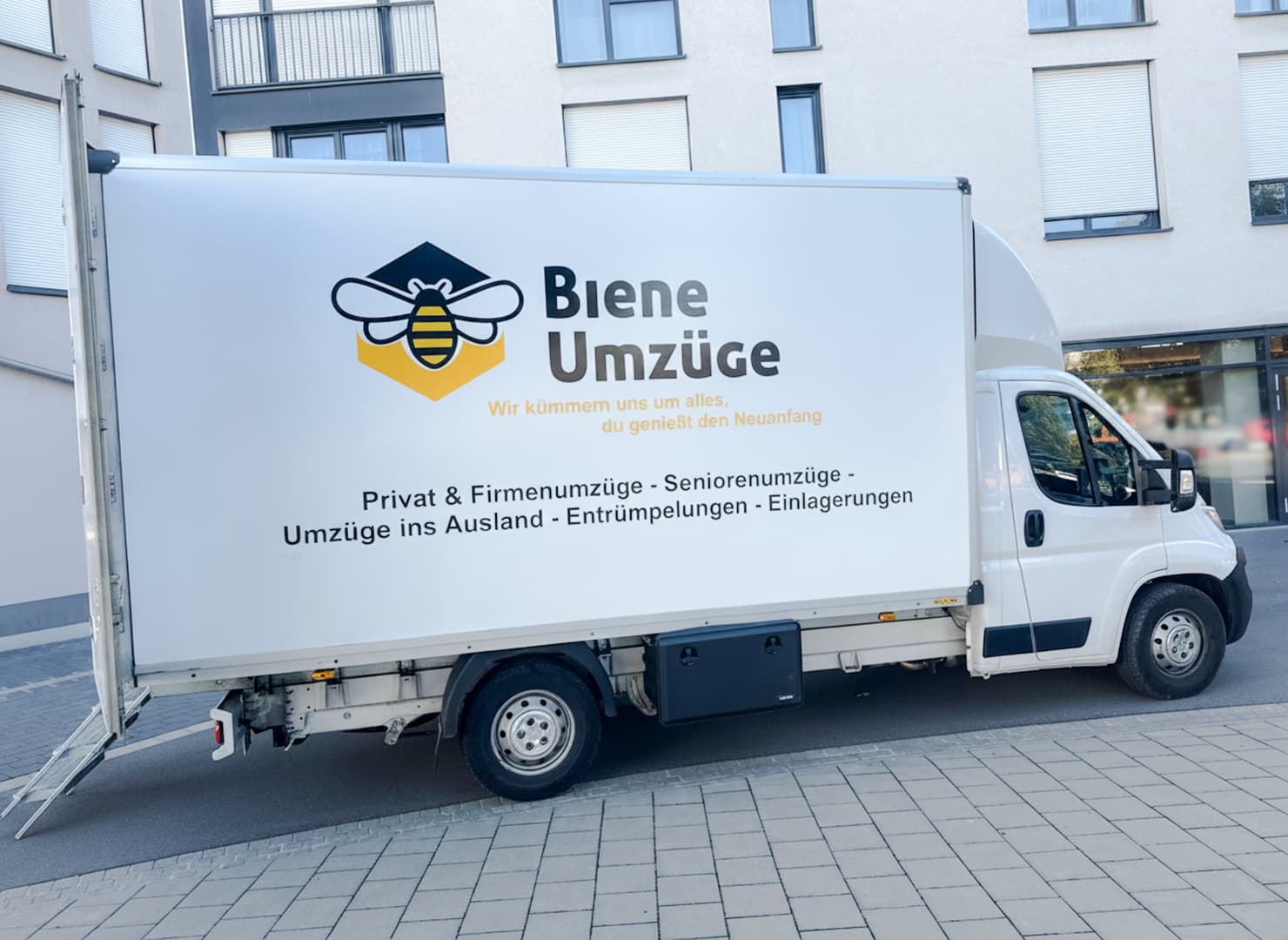 Kurzfristiger Express-Umzug mit Biene Umzüge – professioneller Umzugsservice innerhalb von 48 Stunden